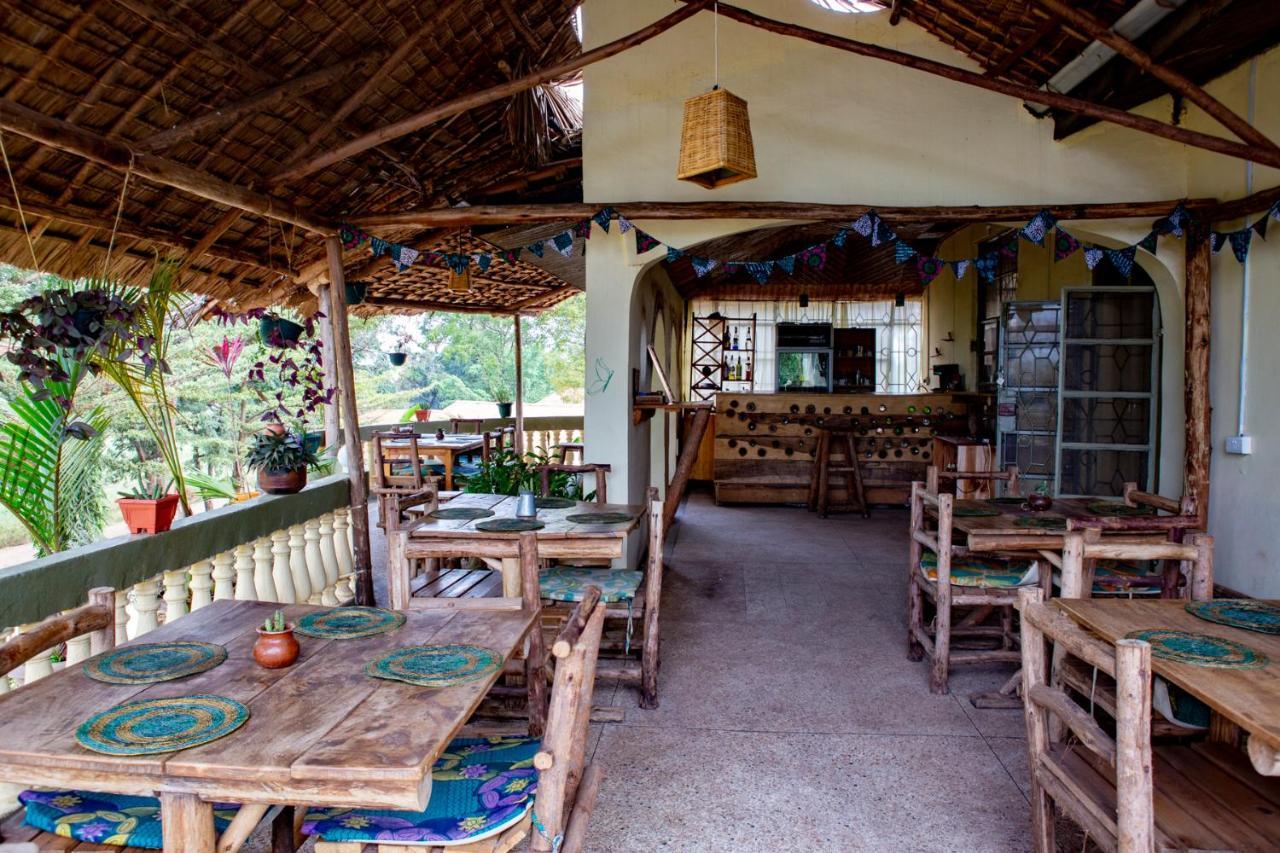 The Secret Garden Hotel Moshi Buitenkant foto