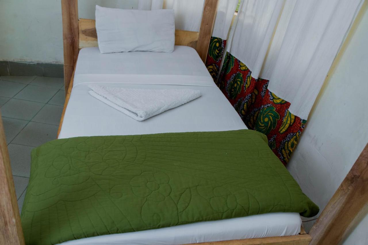 The Secret Garden Hotel Moshi Buitenkant foto