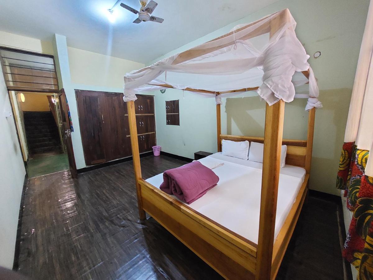 The Secret Garden Hotel Moshi Kamer foto